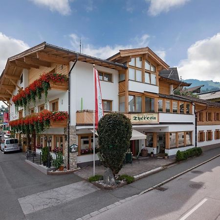 Hotel Theresia Garni Sankt Johann in Tirol Exterior foto